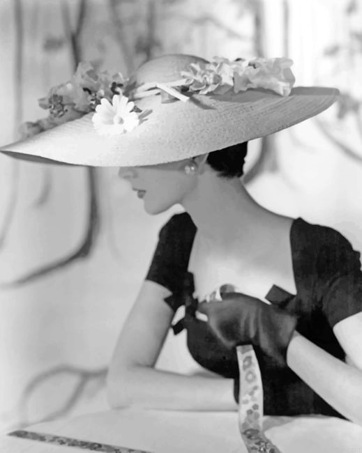 Black And White Classic Woman New Paint By Numbers.png
