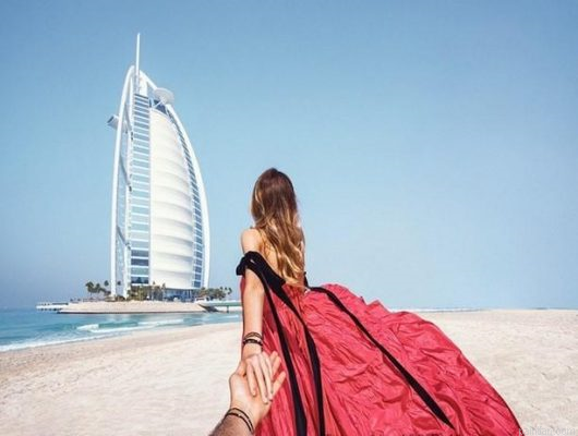 Lady In Dubai Paint By Numbers.png